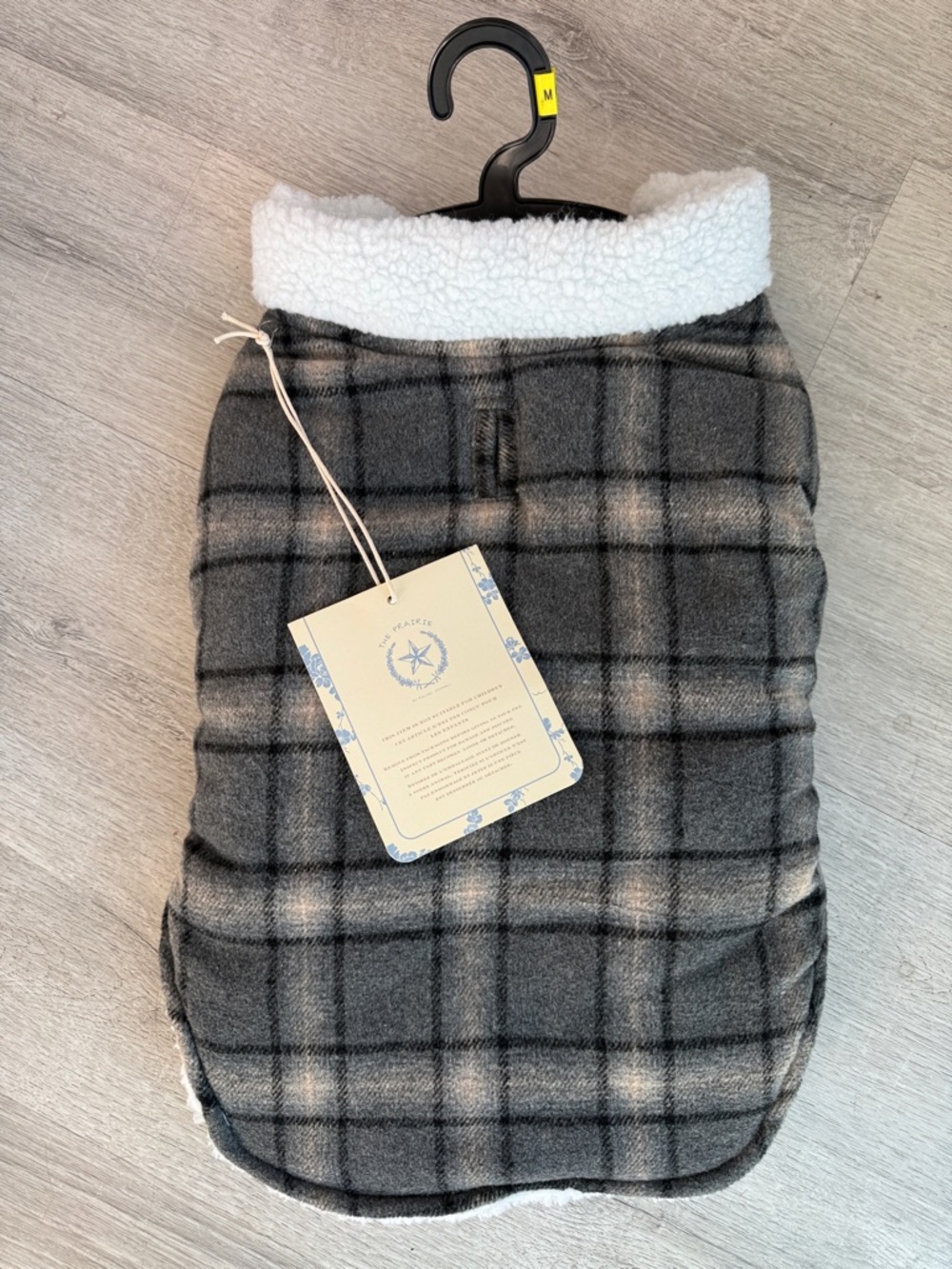 Cozy Plaid Sherpa-Lined Dog Coat - Gray